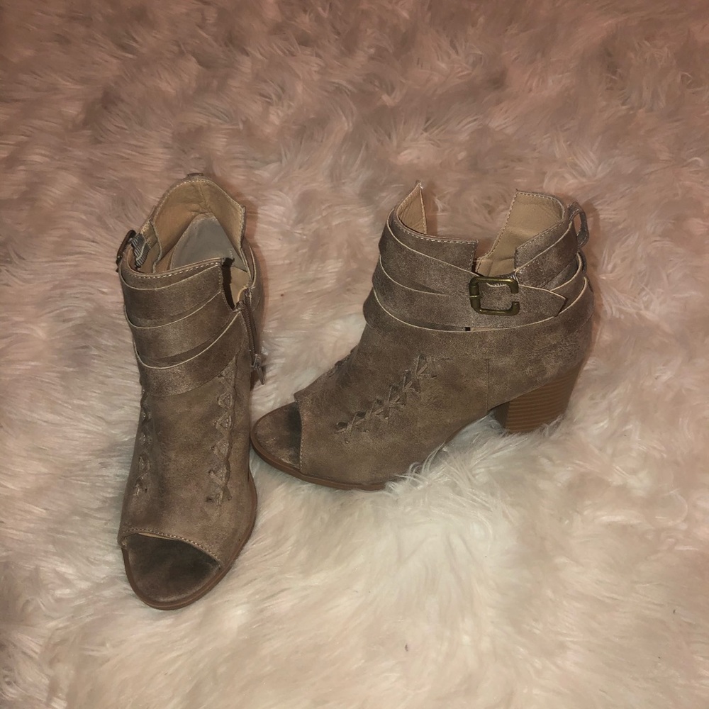 Brown Booties - Picture 5 of 6